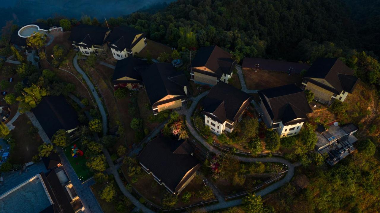 Rupakot Resort Pokhara Extérieur photo